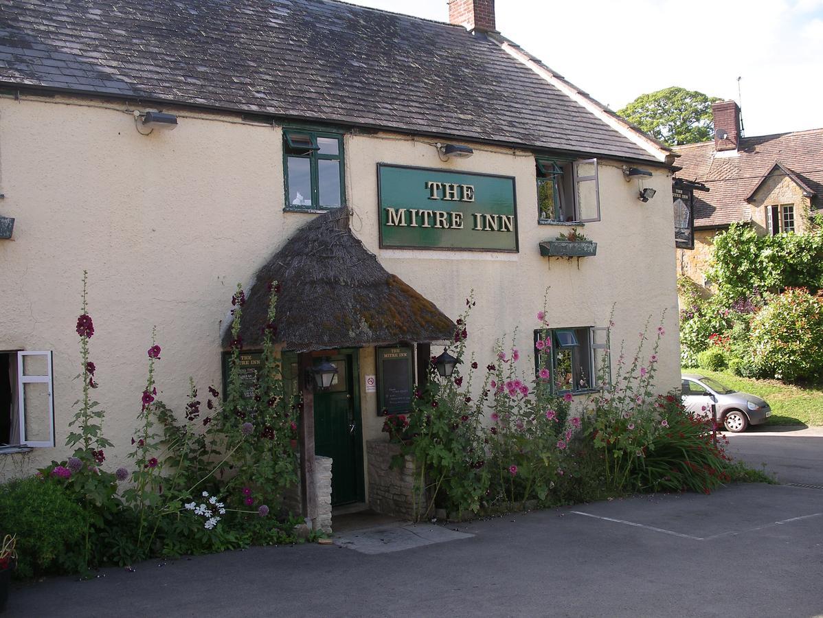 The Mitre Inn Sherborne  Eksteriør bilde