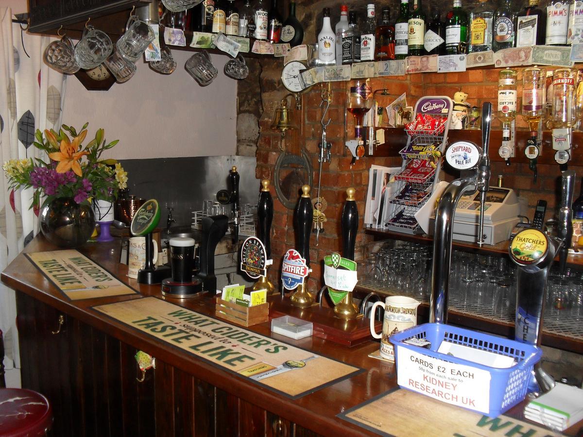 The Mitre Inn Sherborne  Eksteriør bilde